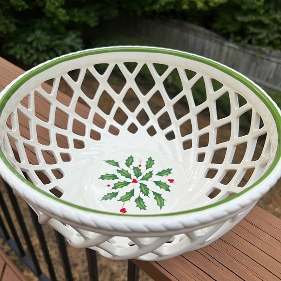 Lenox Other - NIB Vtg Lenox Holiday Open Weave Bread Basket